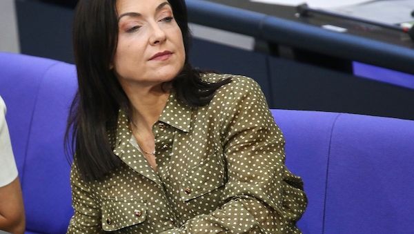 Reiche warnt vor Eskalation an der Straße von Hormus
