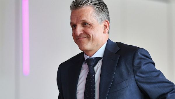 Frei verspricht "Paradigmenwechsel" bei Berichtspflichten