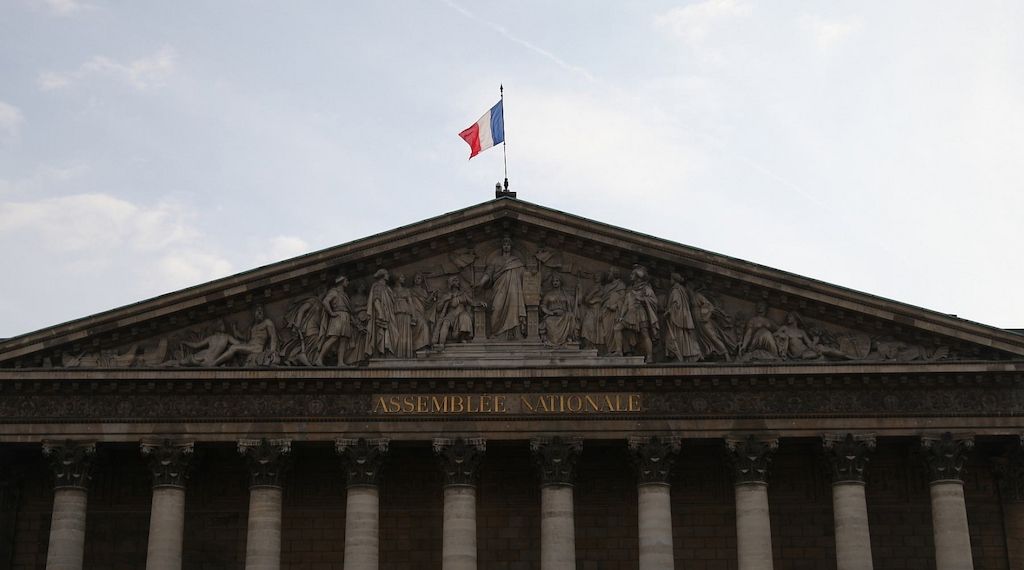 Frankreichs Nationalversammlung billigt Sterbehilfegesetz