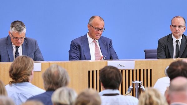 Streit um Zitatfreigabe - "Westfalenpost" widerspricht Merz