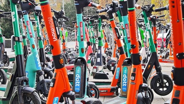 Deutlicher Anstieg an E-Scooter-Unfällen mit Personenschaden