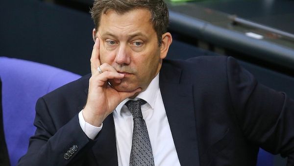 Politbarometer: Grüne und Linke überholen SPD