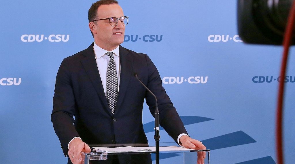 Strack-Zimmermann: Spahn wegen Leihmutterschaft nicht mehr tragbar
