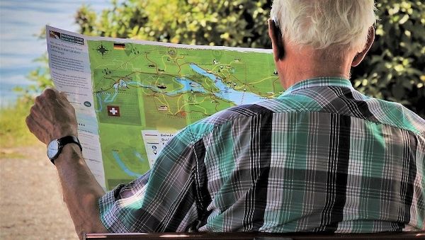 ARAG: Rentner haben die Wahl!- Was man beim Ruhestand im Ausland beachten sollte