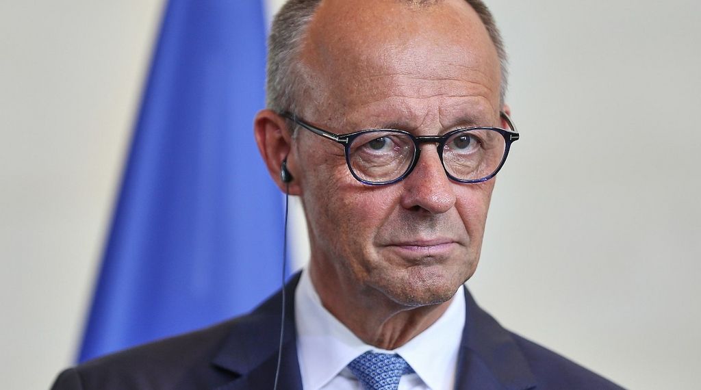 Merz verteidigt seine Kommunikation
