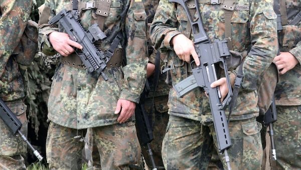Immer mehr Kriegsdienstverweigerer widerrufen ihre Entscheidung