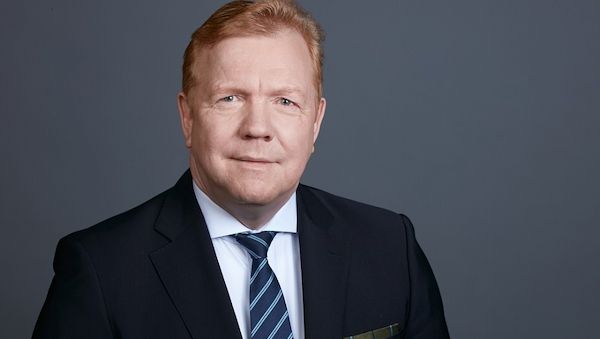Jörg Schieferdecker: Ein Leben für die Versicherungswirtschaft und den Berliner Assekuranz Club (BAC)