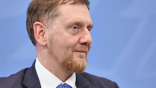 Grüne und Linke kritisieren Kretschmer