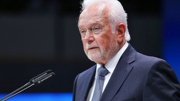 Kubicki kritisiert möglichen Personalwechsel im Kabinett
