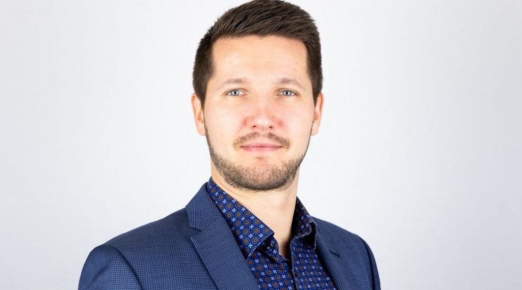 Ideal Versicherungen Bastian Rügheimer: Spezialist für private Pflegeversicherungen in Hamburg, Schleswig-Holstein und Mecklenburg-Vorpommern