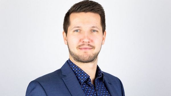Ideal Versicherungen Bastian Rügheimer: Spezialist für private Pflegeversicherungen in Hamburg, Schleswig-Holstein und Mecklenburg-Vorpommern