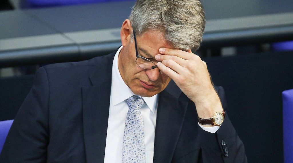 Bosbach kritisiert Umgang mit Schnieder