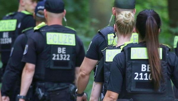 PKGr-Chef will "Freiheitsrechte" von Extremisten einschränken