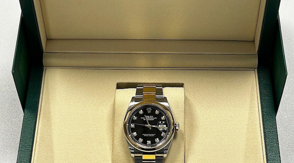 Zoll verhindert Schmuggel von Rolex-Uhr und Goldschmuck