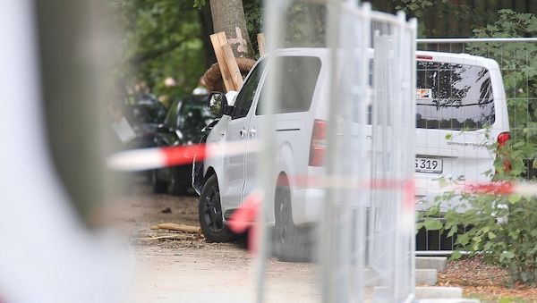 Bericht: Ermittler hatten Kamera vor Haustür von CSD-Attentäter