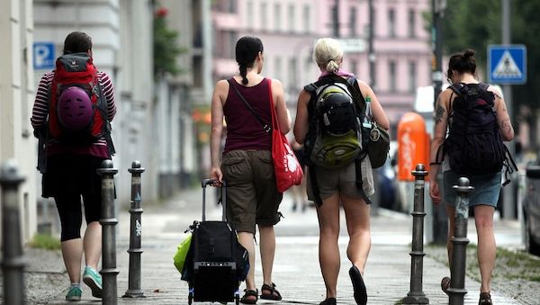 Deutlich mehr Übernachtungen über Online-Plattformen gebucht