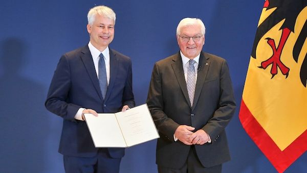 Neuer Verkehrsminister will Infrastruktur voranbringen