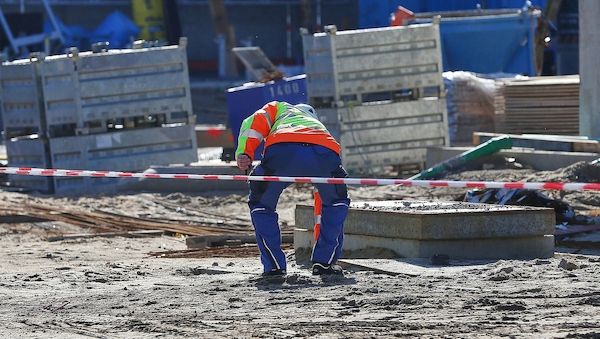 Linke fordert Kurzarbeitergeld bei Hitze
