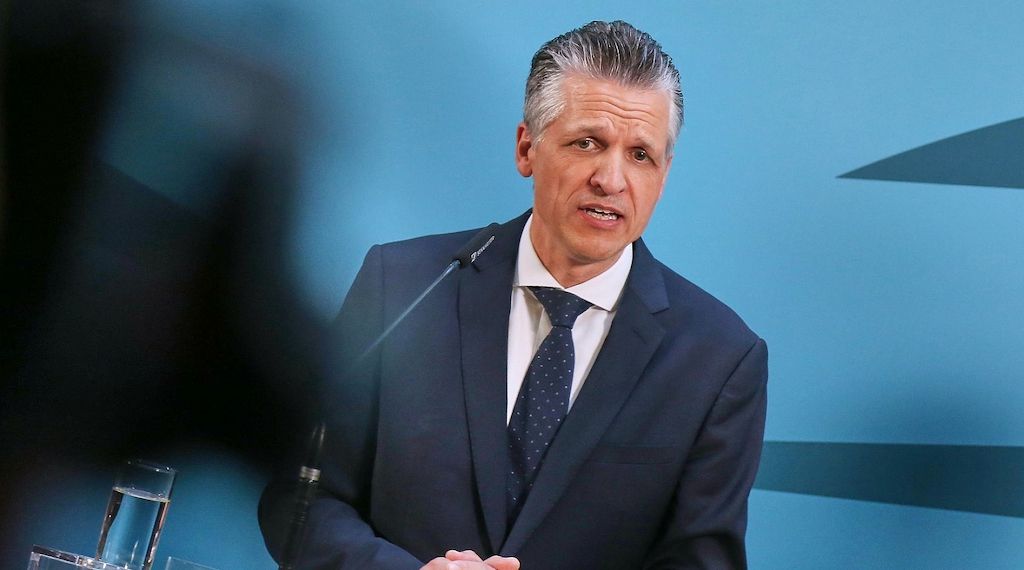 Frei verteidigt geplante Abschaffung der Rente mit 63