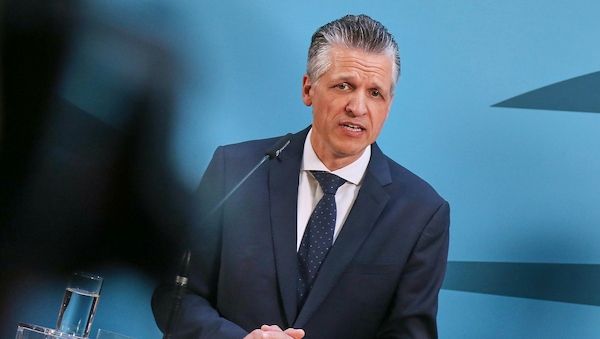 Frei verteidigt geplante Abschaffung der Rente mit 63