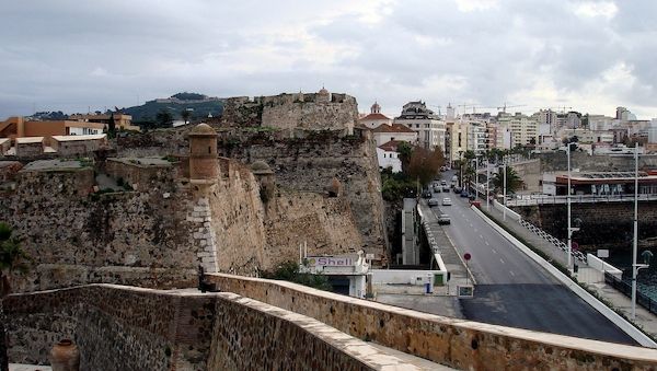 SPD-Außenpolitiker fordert Solidarität mit Spanien in Ceuta-Krise