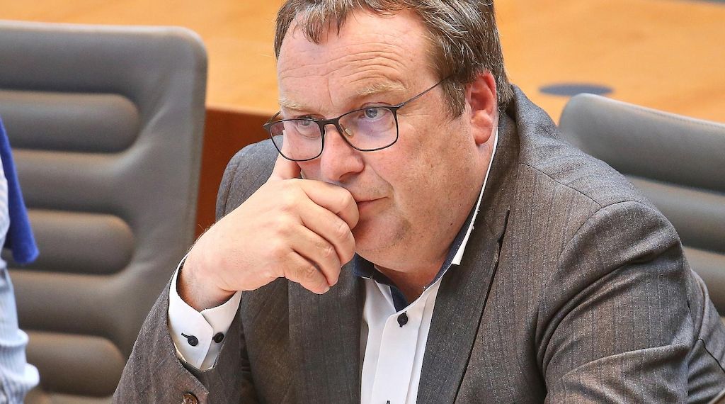 Krischer begrüßt Bilgers Niedrigwasser-Konferenz