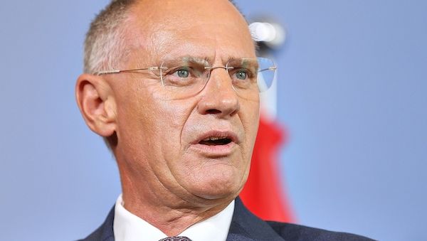 Österreich drängt auf Asylverfahren außerhalb der EU