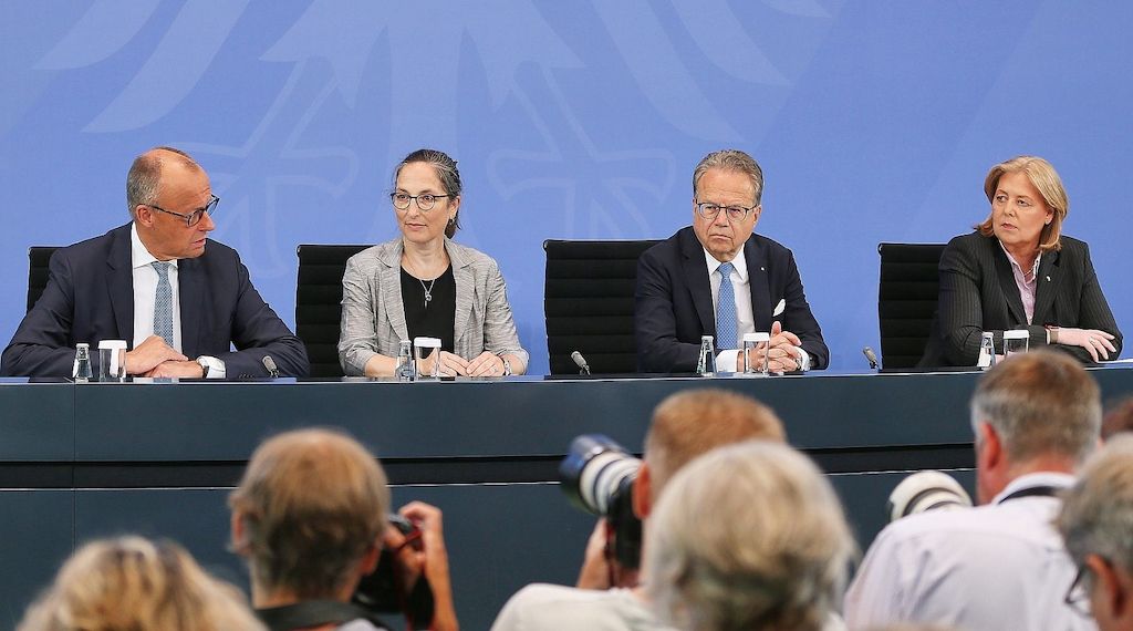 Schulze: Rentenreform nicht grundsätzlich infrage stellen