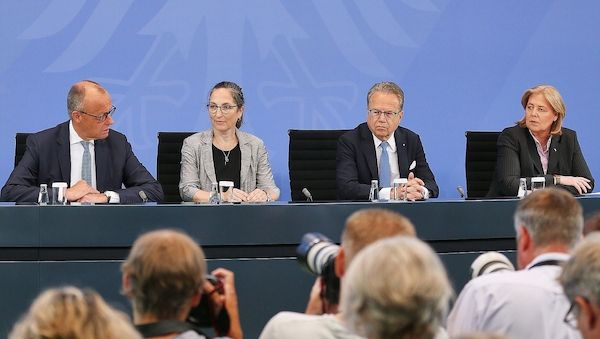 Schulze: Rentenreform nicht grundsätzlich infrage stellen