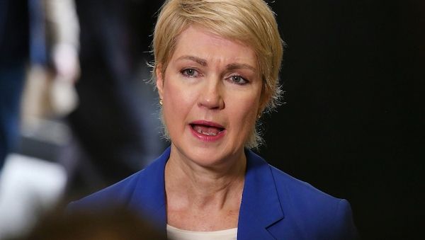 Schwesig will Rente mit 63 über Jahrzehnte fortschreiben