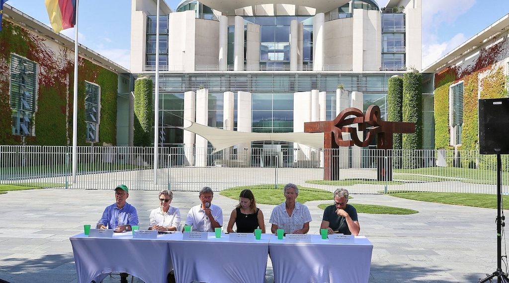 Breites Bündnis drängt auf "Hitzegipfel"