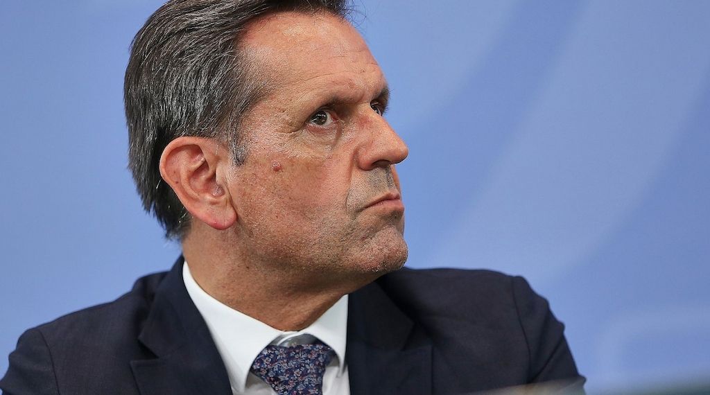Lies offen für Verschiebung des Klimaziels