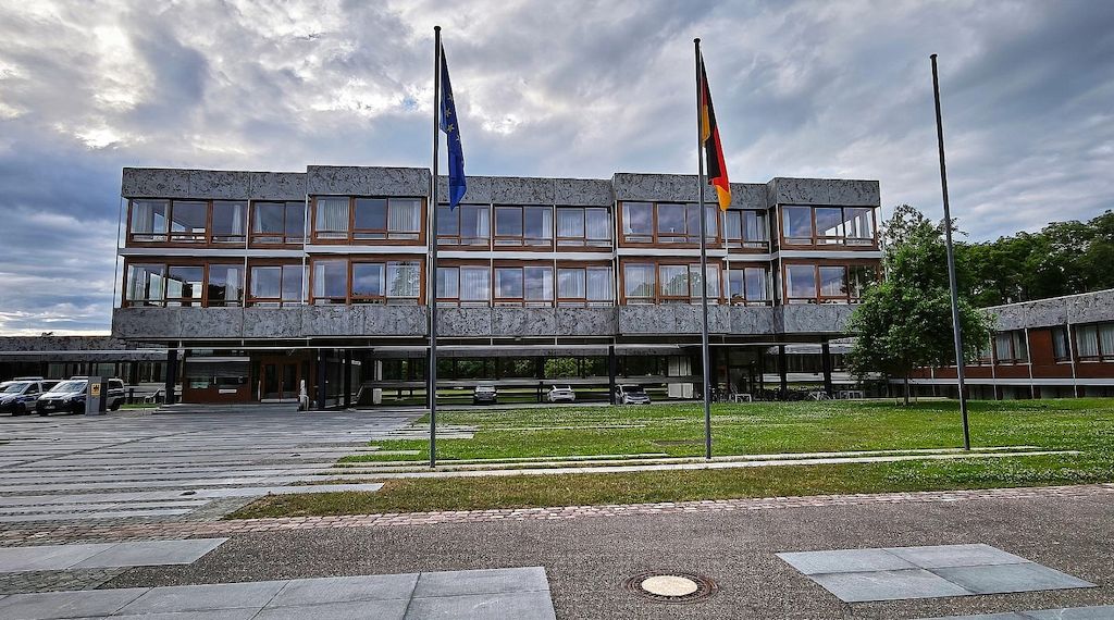 Bundesverfassungsgericht ermahnt Bundestag zu zügiger Wahlprüfung