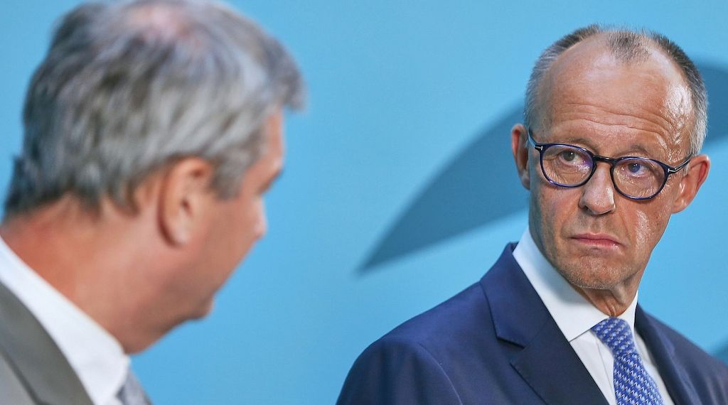 Infratest: Union verliert - AfD erklimmt neues Rekordhoch