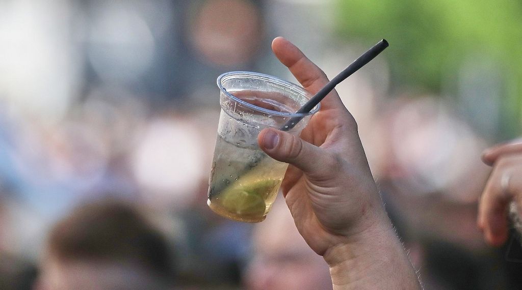 Dr. Motte kritisiert Alkohol in der Clubkultur