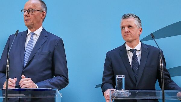 Frei: Fraktion geschlossen hinter Kanzler