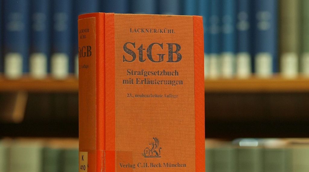 NRW-Justizminister verteidigt Jugendstrafrecht für Heranwachsende