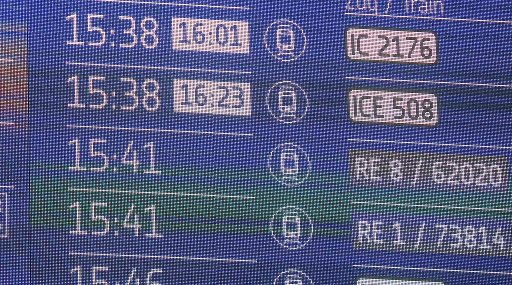 Verkehrsminister will Bahn-Boni an Pünktlichkeit koppeln