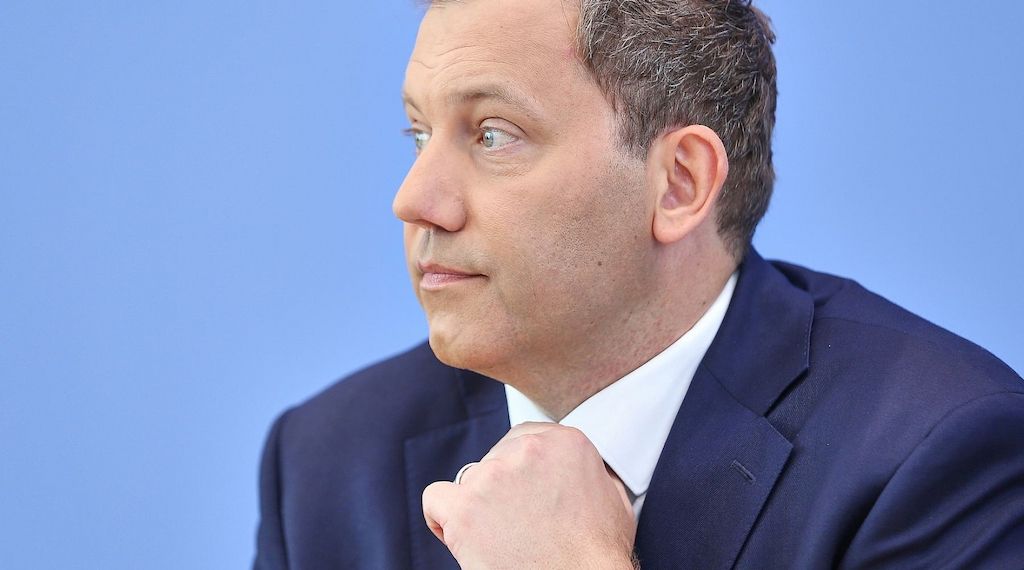 Union kritisiert Klingbeils Steuerpläne scharf