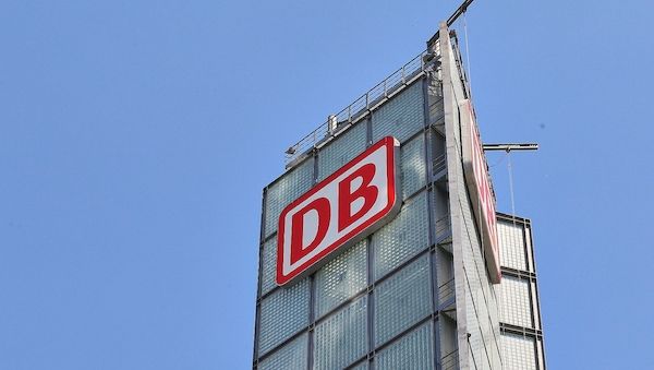 Fahrgastverband begrüßt Bonuspläne für Bahnmanager