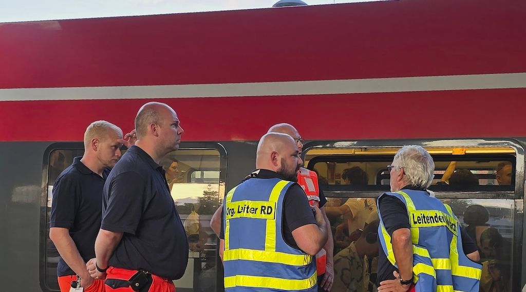 Regional Express bei Königs Wusterhausen evakuiert 