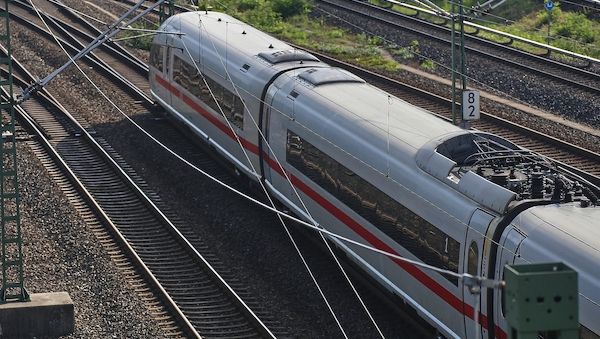 Pro Bahn fordert strengere Pünktlichkeitsregeln für Bahn-Boni