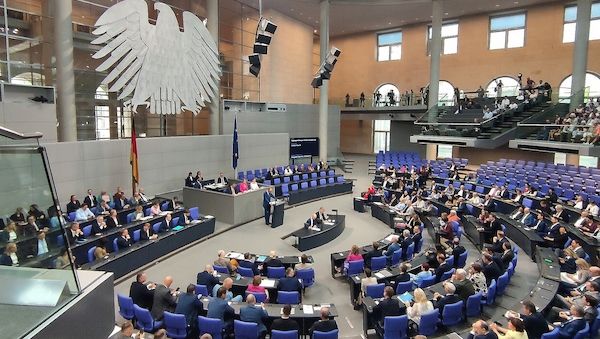 Umfrage: Parteien kümmern sich zu wenig um Bürgeranliegen