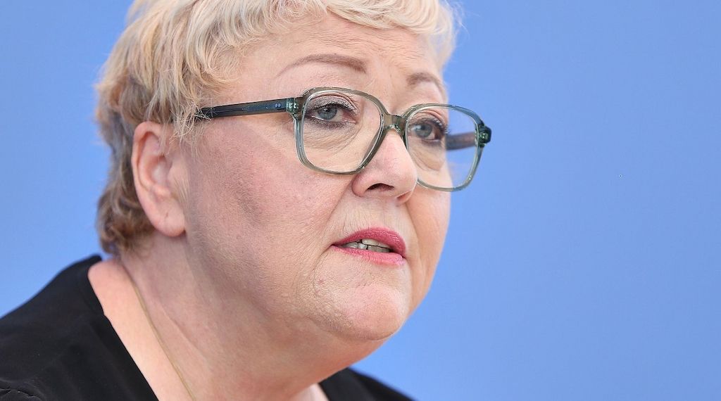 Zupke: 37.000 SED-Opfer beziehen noch Opferrente
