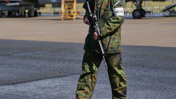 Bundeswehr meldet hunderte Drohnenüberflüge