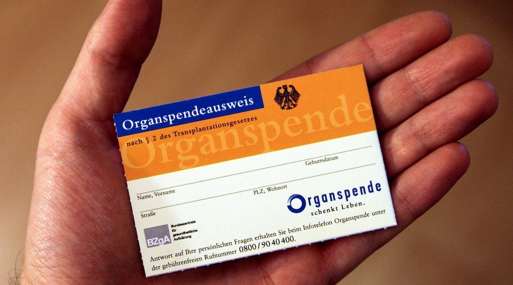 Organspende-Reform: Gruppenantrag im Bundestag eingereicht