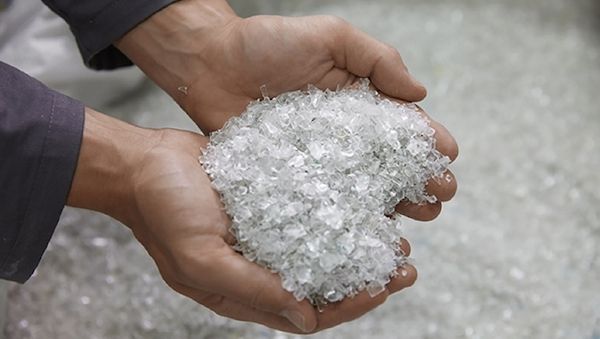 Kreislaufwirtschaft: Wie Premium-Rezyklat das Recycling-Paradoxon löst
