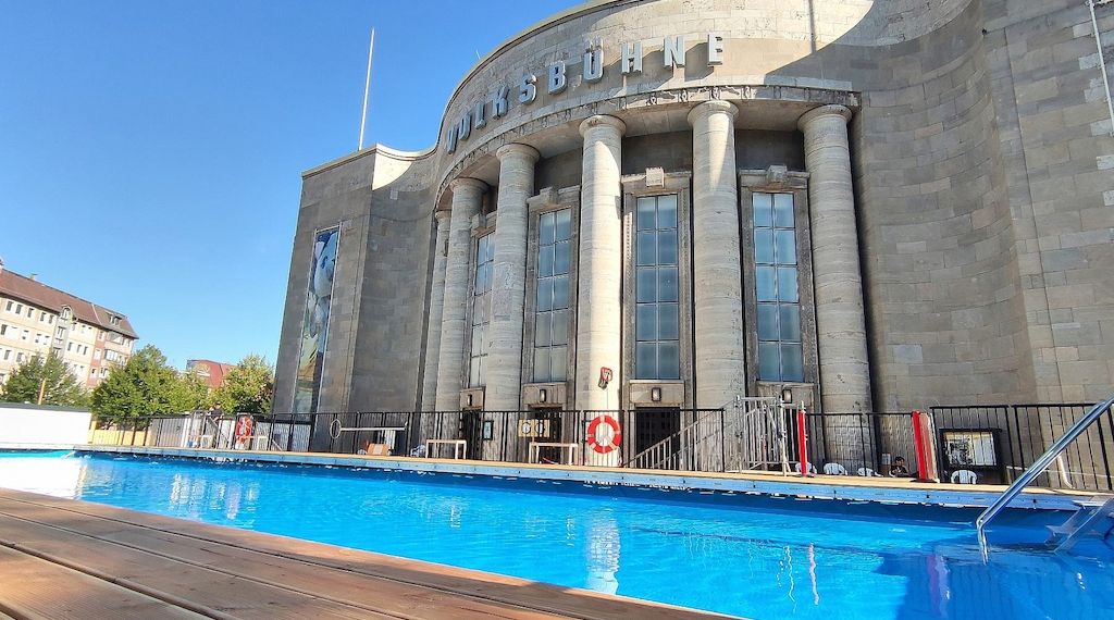 Berliner Volksbühne sagt Event wegen Sicherheitsbedenken ab
