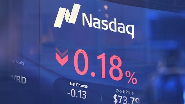 US-Anleger stoßen vor dem Wochenende Aktien ab