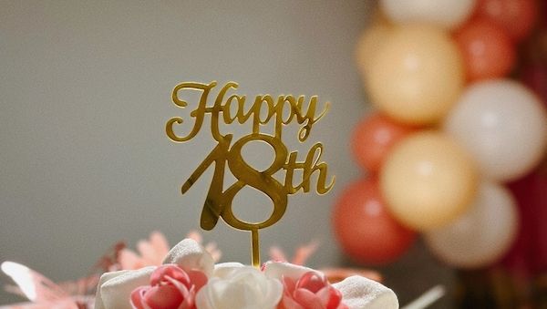 Unterhalt ab 18 und wann Eltern weiter zahlen müssen